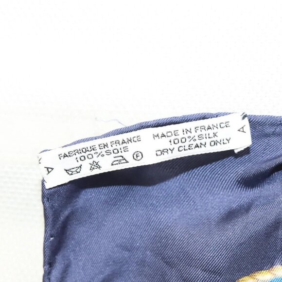 HERMES Carre 90 Scarf ""VIVE LE VENT"" Silk Beige Auth - Picture 12 of 16